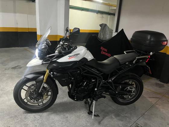 TRIUMPH TIGER 800 ABS TRIUMPH TIGER 800 ABS